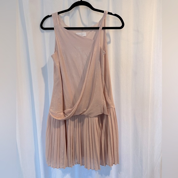 Jessica Simpson blush pink pleated mini dress size 4 - Picture 1 of 8